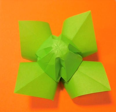 折り紙の立体キャベツの折り方作り方 フキノトウに見えたら御免なさい 横浜デート人気おすすめ