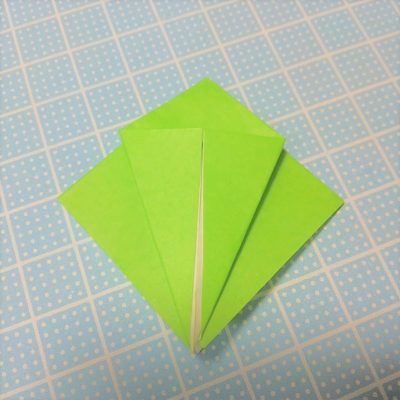 折り紙の立体いちごの折り方工作 ほおずき的にも作成可能な作り方 横浜デート人気おすすめ