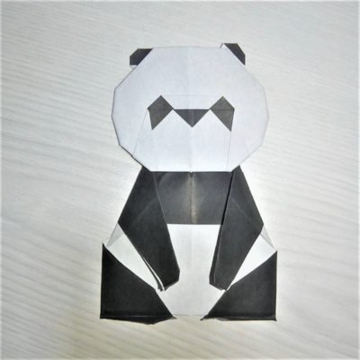 折り紙パンダの折り方作り方 顔と身体の二枚で全身立体の簡単手作り工作 横浜デート人気おすすめ