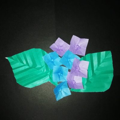 折り紙であじさい花の折り方作り方 幼稚園の子供にも簡単 横浜デート人気おすすめ