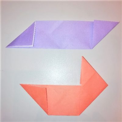 折り紙で簡単カッコいい手裏剣の折り方作り方 一枚の半分で子供も遊べる 横浜デート人気おすすめ
